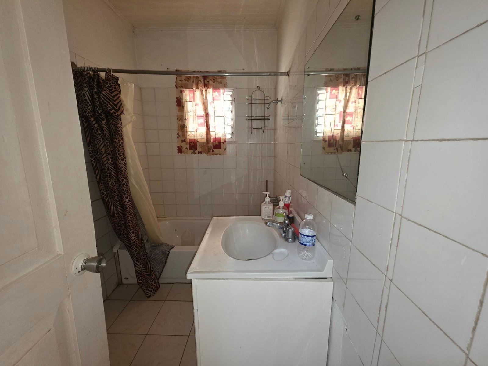 Tenth image of 43 Belle Plain , Osborne Sto in Osborne Store, Clarendon, Jamaica - property is For Sale