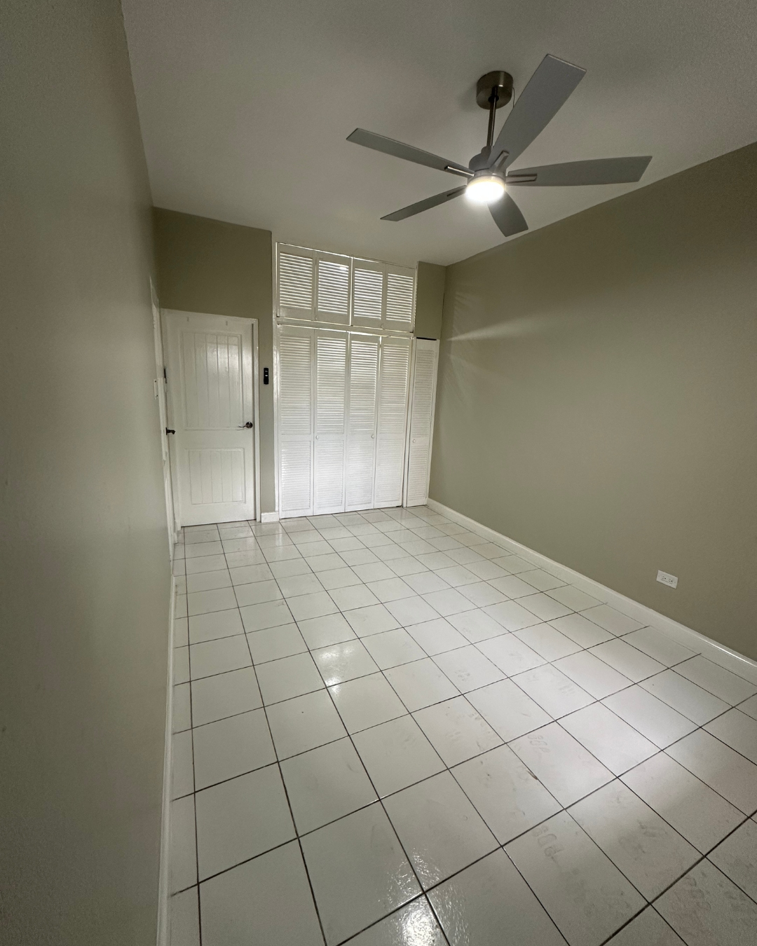 Fourth image of D-5b Barbican Drive , Kingston in Kingston 6, St. Andrew, Jamaica - property is For Rent
