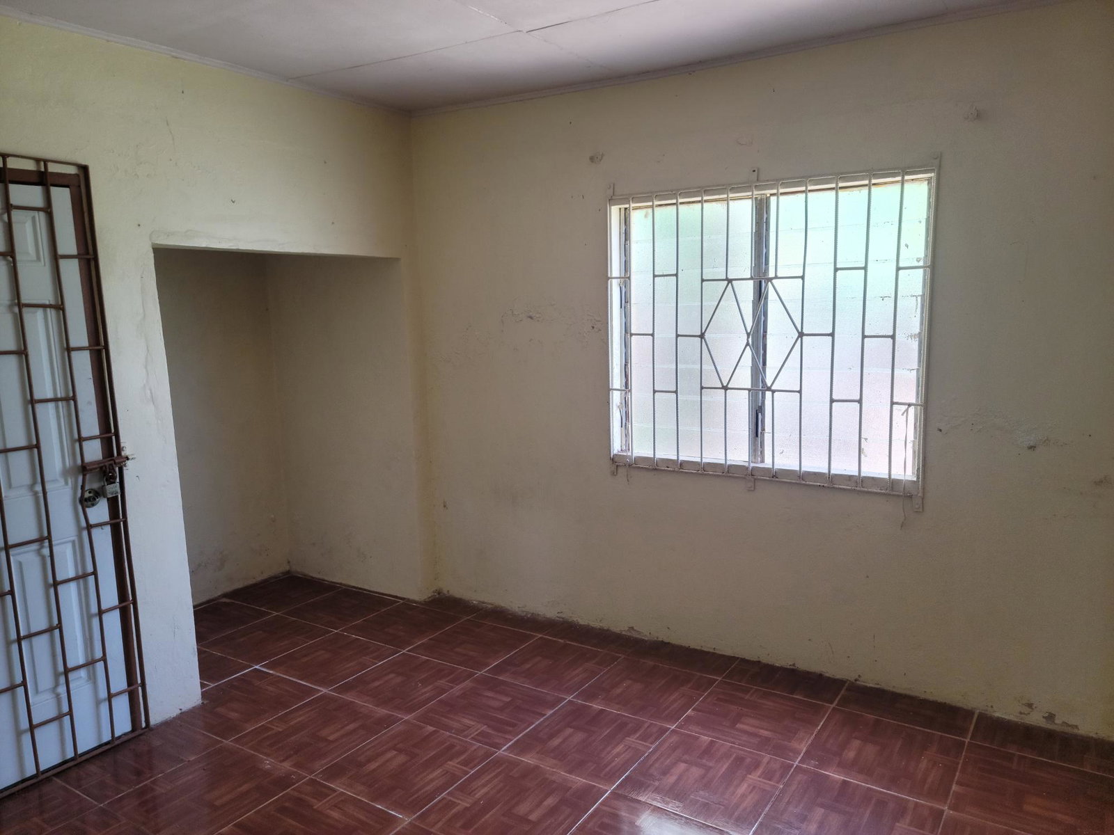 Fifth image of Three Chains Road in Caledonia Meadows, Manchester, Jamaica - property is For Sale