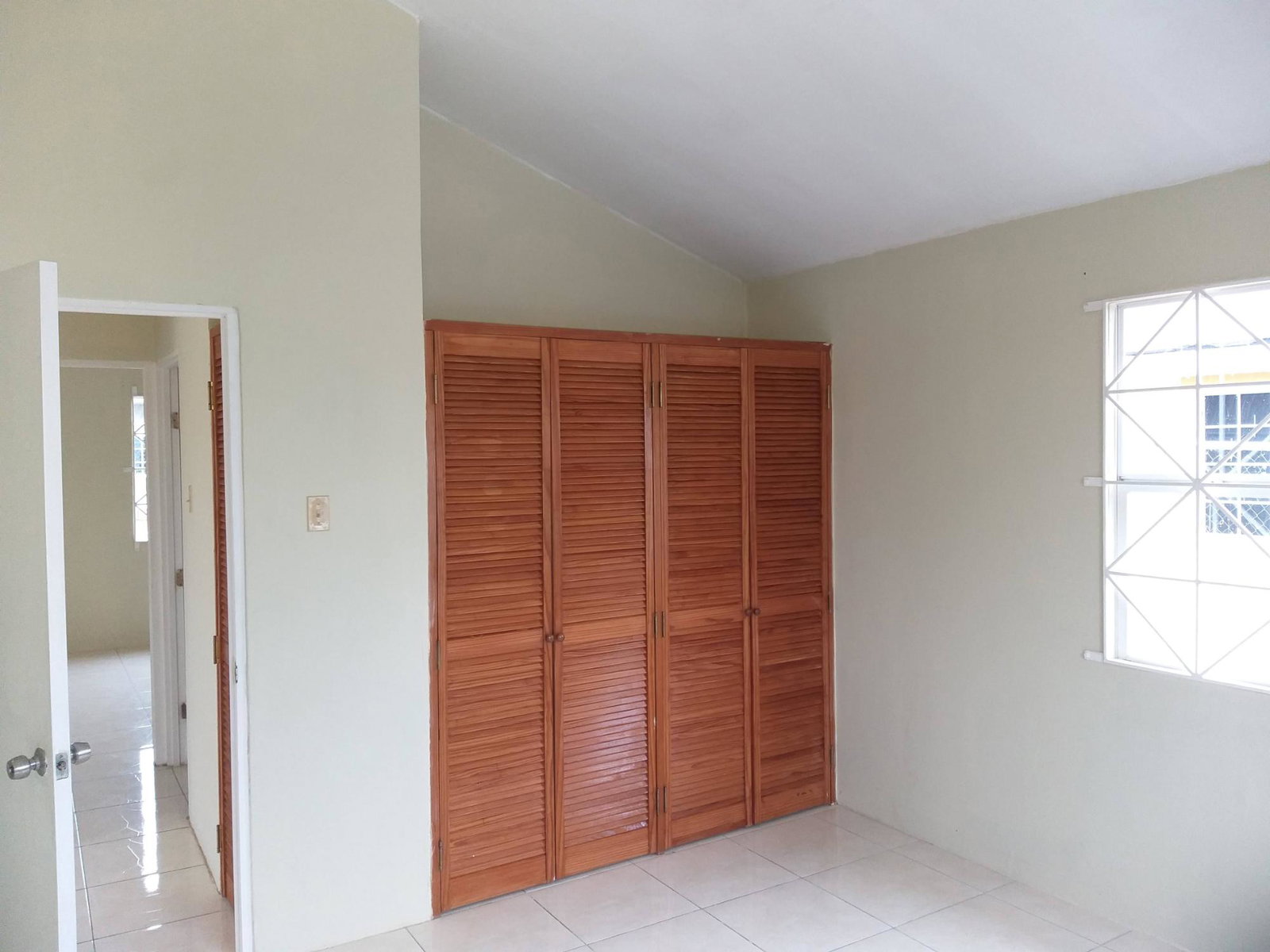 Tenth image of 888- Modelle Crescent in New Harbour Village, St. Catherine, Jamaica - property is For Rent