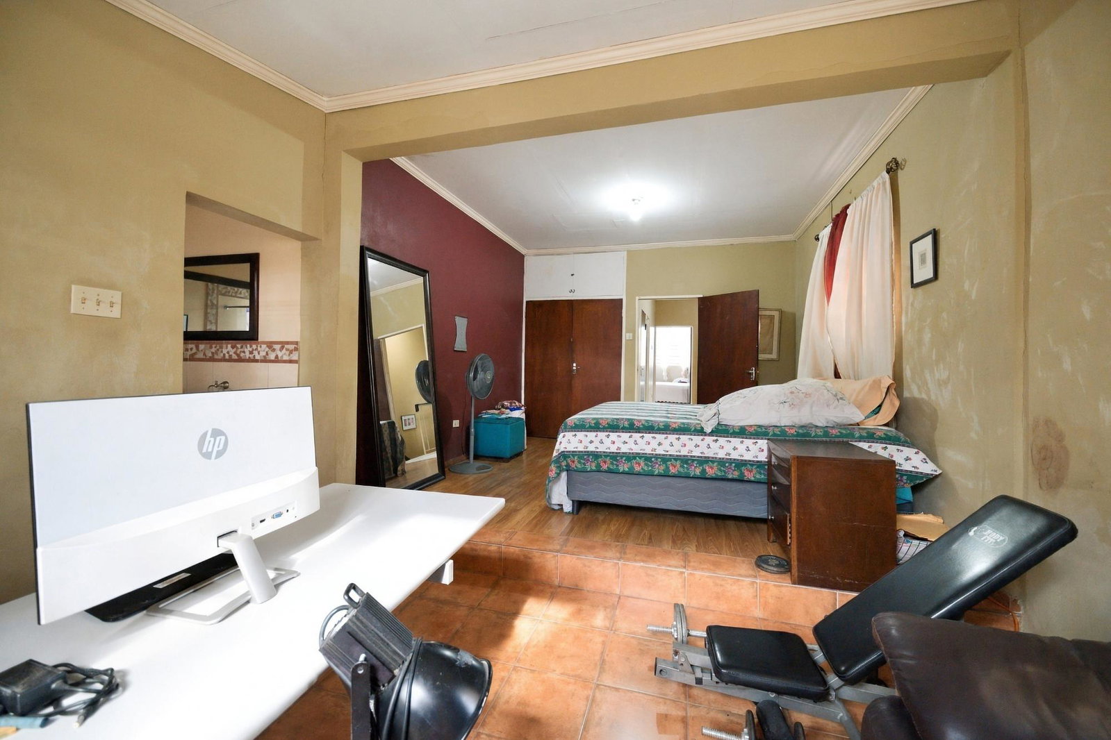 Ninth image of 28 Donhead Close in Kingston 6, St. Andrew, Jamaica - property is For Sale