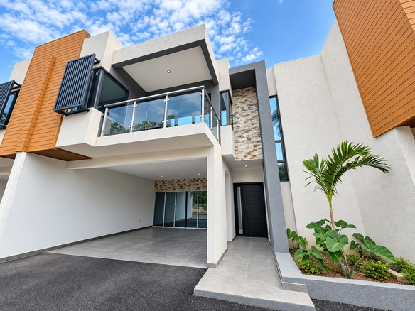 First image of 3c-1 Valley Close in Kingston 9, St. Andrew, Jamaica - property is For Sale