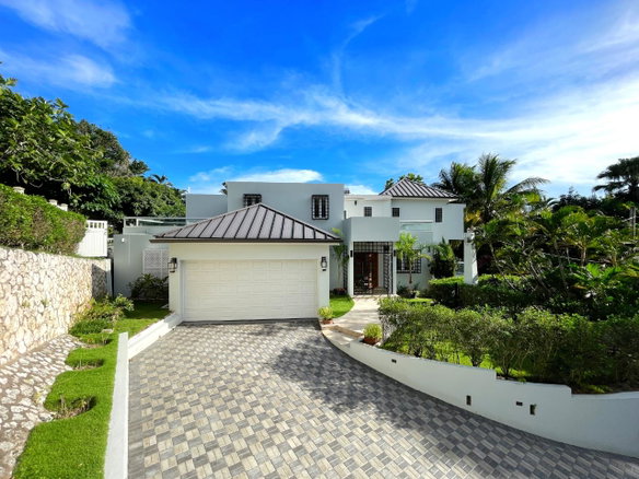 First image of 3 Shortridge Crescent in Kingston 6, St. Andrew, Jamaica - property is For Rent