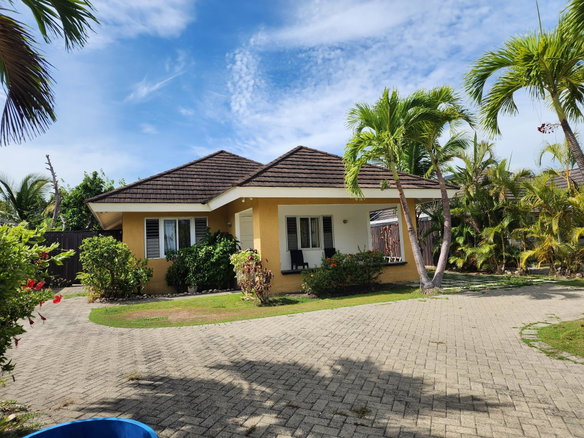 First image of 114 Anthurium Avenue, Richmon in Richmond, St. Ann, Jamaica - property is For Rent