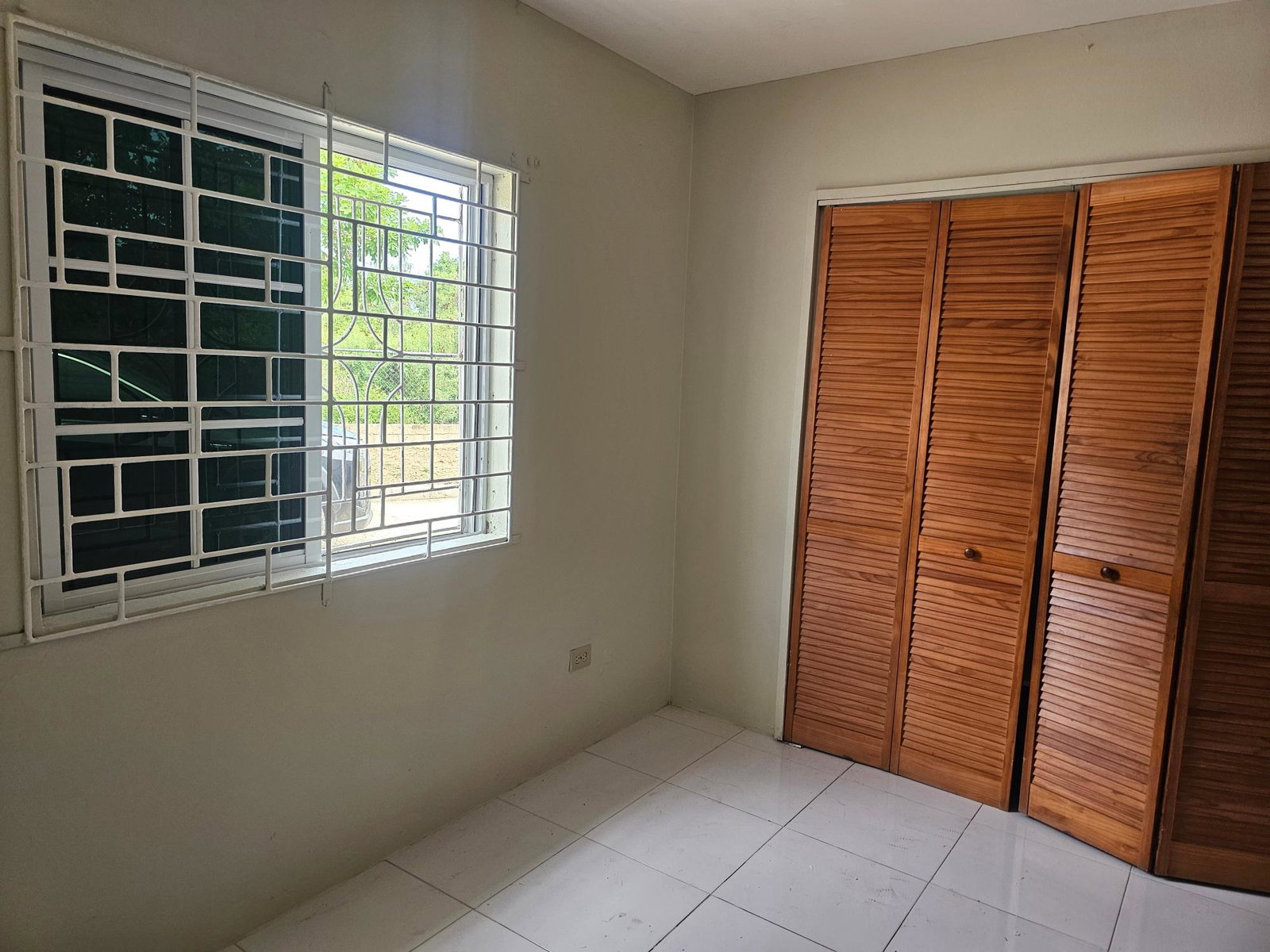 Seventh image of 2-3 Gilmour Drive, Kgn 20 in Kingston 20, St. Andrew, Jamaica - property is For Rent