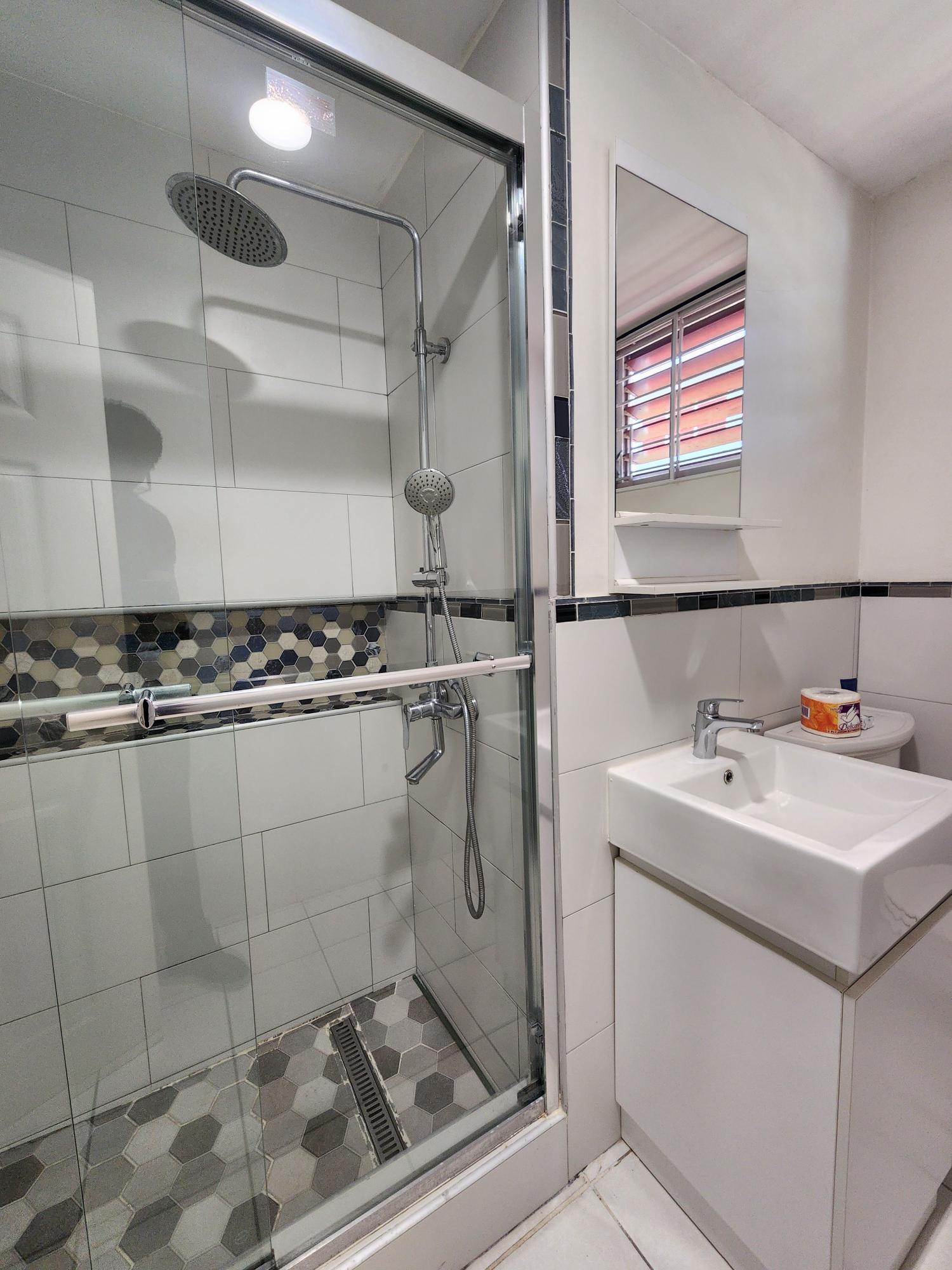 Eleventh image of Lords Road in Kingston 6, St. Andrew, Jamaica - property is For Rent