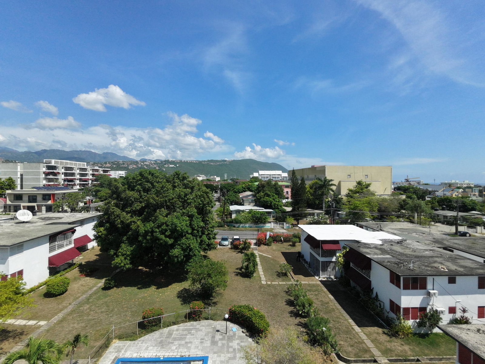 Seventh image of Lords Road in Kingston 6, St. Andrew, Jamaica - property is For Rent