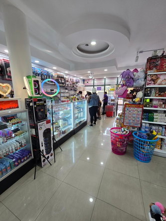 Second image of 59 Main Street in Ocho Rios, St. Ann, Jamaica - property is For Sale