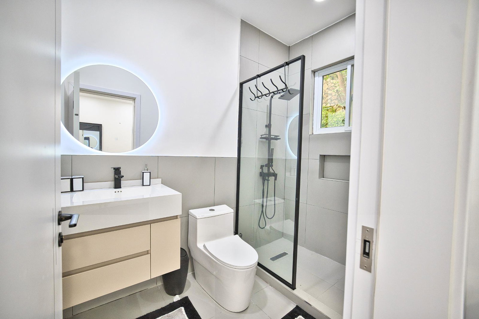 Seventeenth image of 6b-1 Valley Close in Kingston 9, St. Andrew, Jamaica - property is For Sale