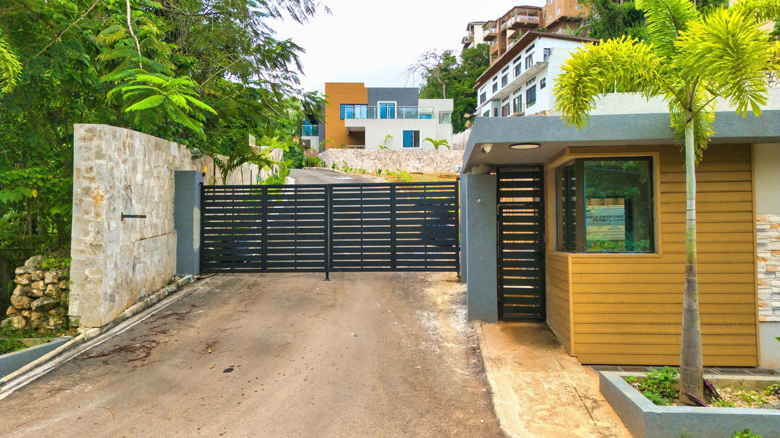 Nineteenth image of 6b-1 Valley Close in Kingston 9, St. Andrew, Jamaica - property is For Sale