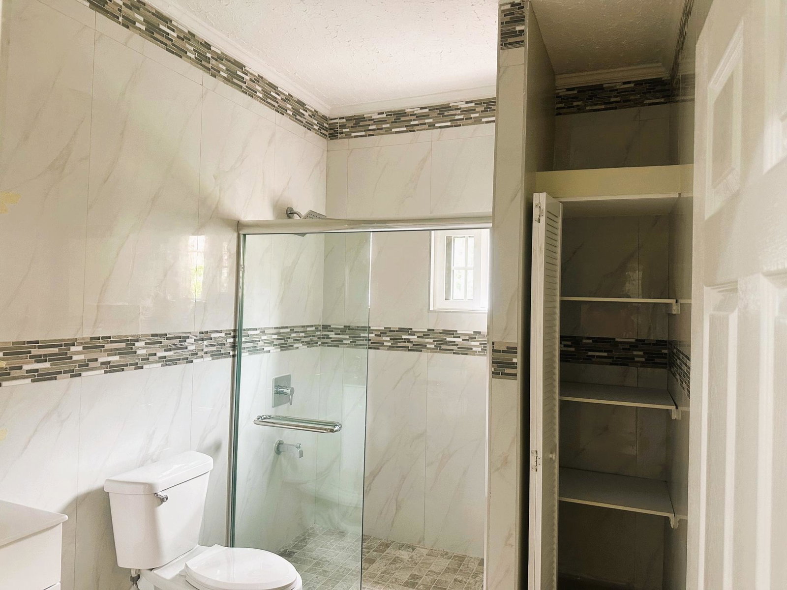 Nineteenth image of 4 Acadia Drive in Kingston 8, St. Andrew, Jamaica - property is For Rent