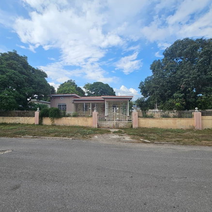 First image of 5 Bayardo Avenue in Kingston 10, St. Andrew, Jamaica - property is For Sale
