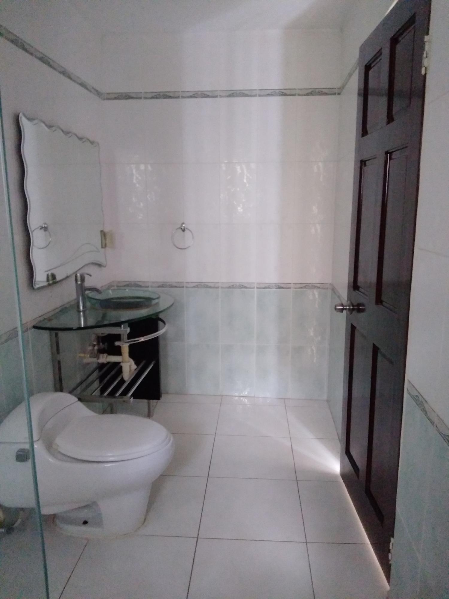 Eleventh image of Long Mountain Country Clu in Kingston 6, St. Andrew, Jamaica - property is For Sale