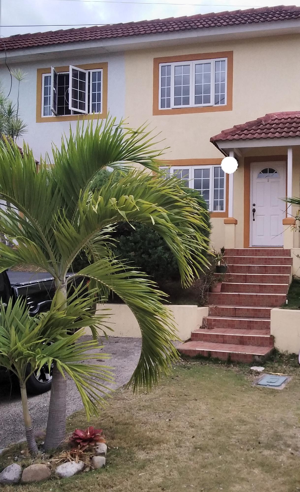 Fifth image of Long Mountain Country Clu in Kingston 6, St. Andrew, Jamaica - property is For Sale
