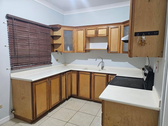 First image of 2a-11a East Avenue in Constant Spring P.O., St. Andrew, Jamaica - property is For Rent