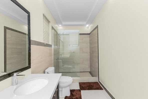 Eleventh image of 4-7 Degenhardt Close in Kingston 6, St. Andrew, Jamaica - property is For Sale