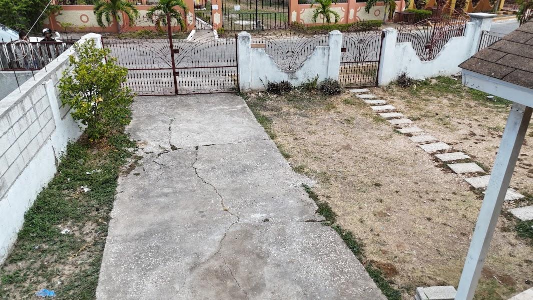Tenth image of 323- Royal Palm Drive in Spanish Town, St. Catherine, Jamaica - property is For Sale