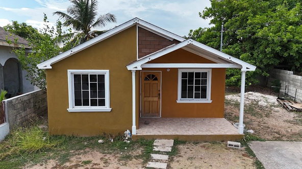 Eighth image of 323- Royal Palm Drive in Spanish Town, St. Catherine, Jamaica - property is For Sale