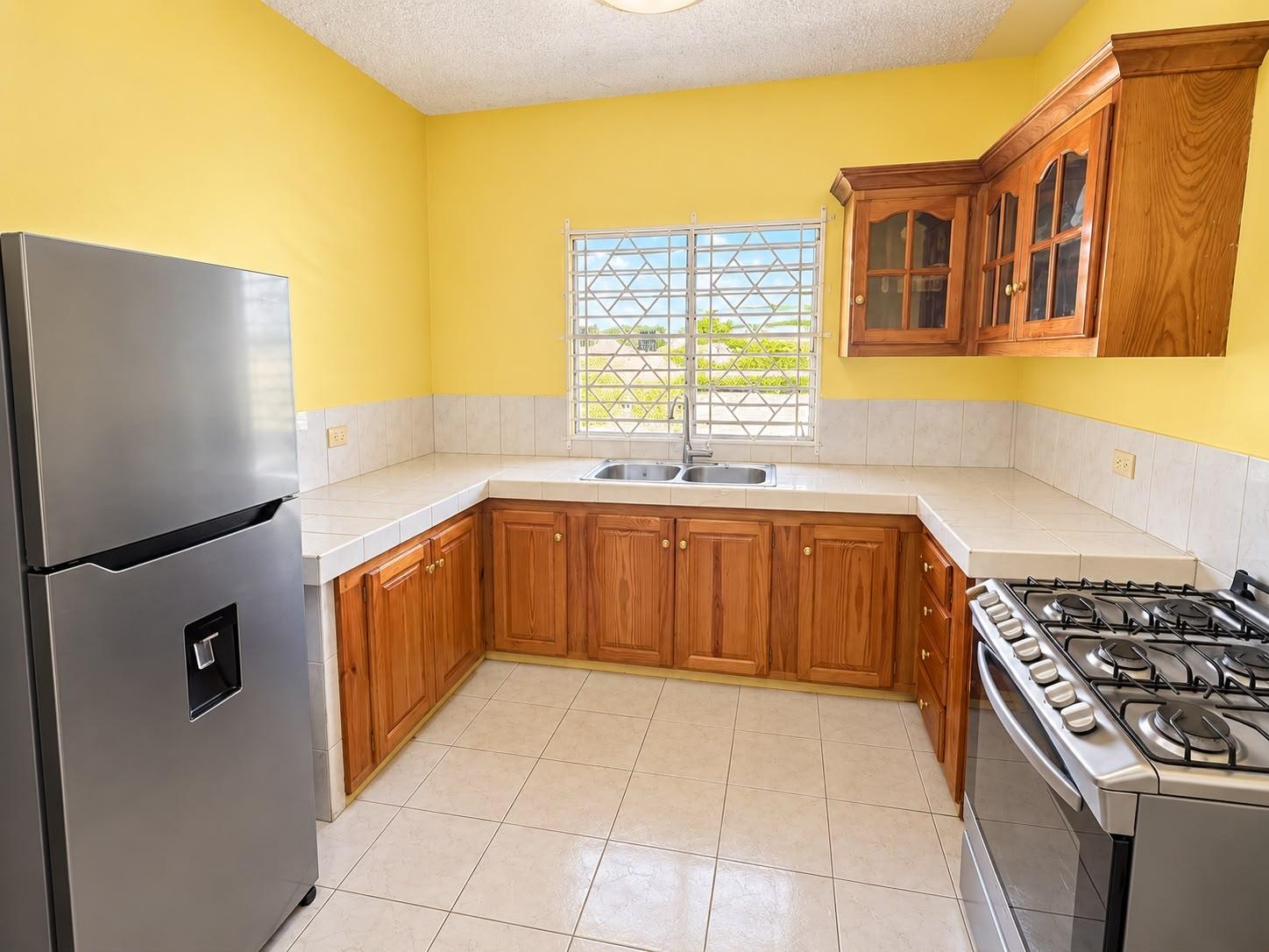 Seventh image of Ebony Vale Spanish Town in Spanish Town, St. Catherine, Jamaica - property is For Sale
