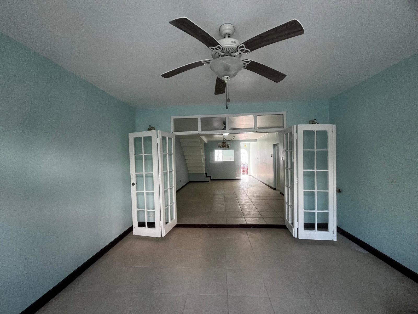 Seventh image of 5- Hope Mews in Kingston 6, St. Andrew, Jamaica - property is For Rent