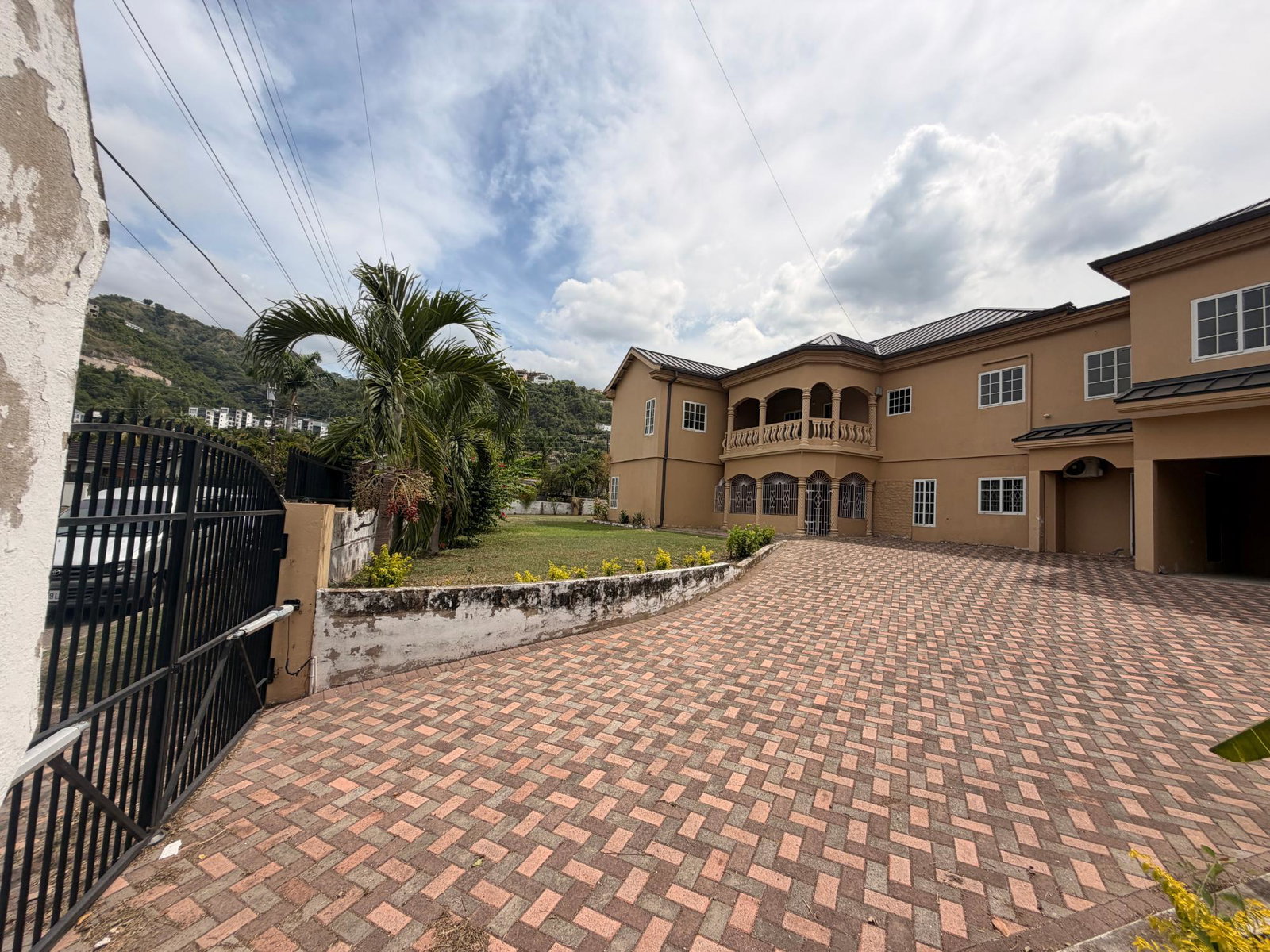 Fifth image of Cedar Grove, Norbrook in Constant Spring P.O., St. Andrew, Jamaica - property is For Sale