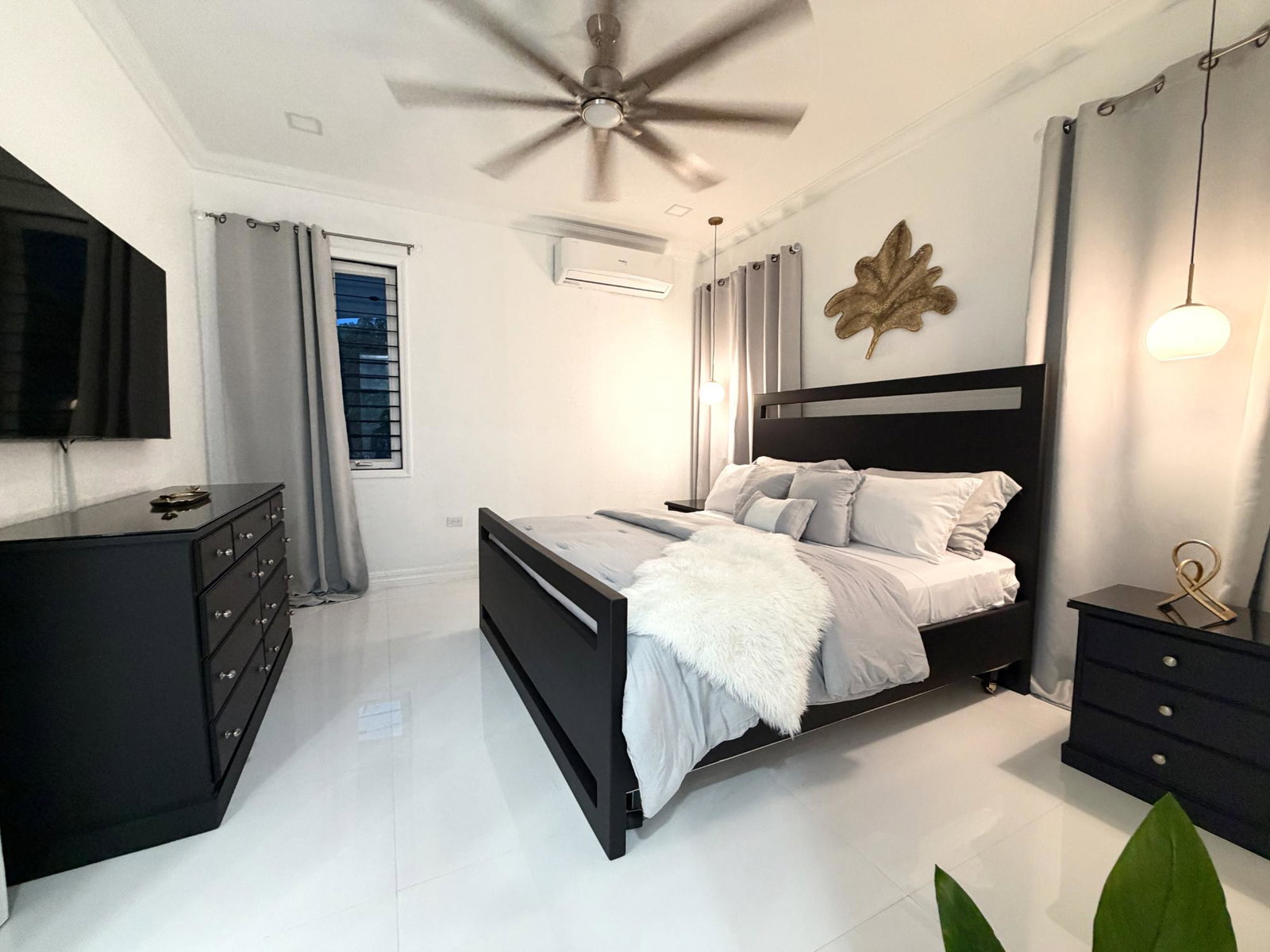Tenth image of 2c-21 Paddington Terrace in Kingston 6, St. Andrew, Jamaica - property is For Rent