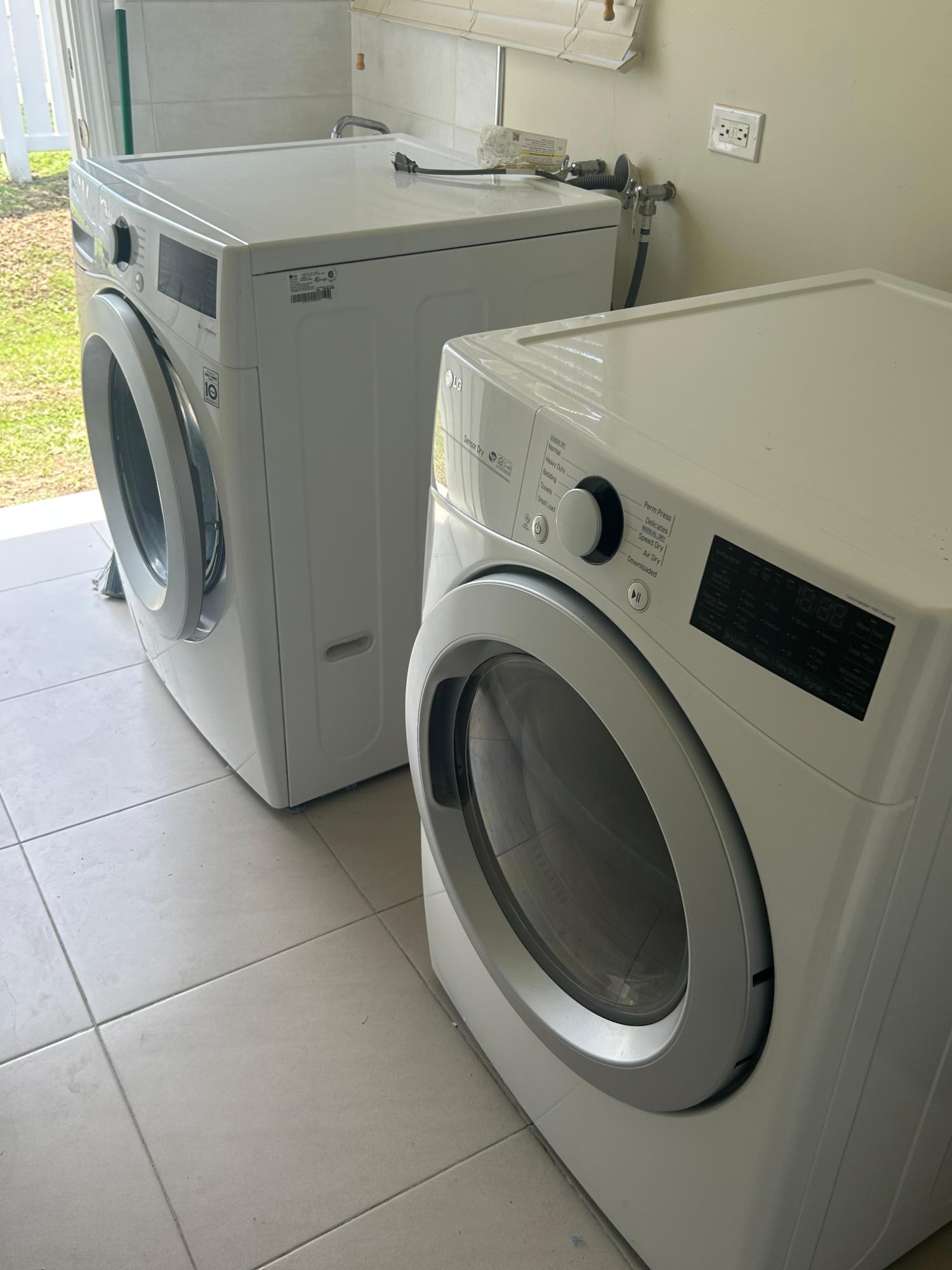 Ninth image of 2 Oceanpointe, Phase 4 in SHEFFIELD, Westmoreland, Jamaica - property is For Rent