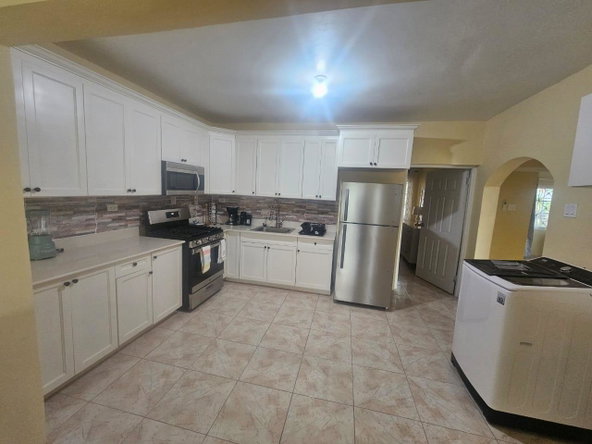 Tenth image of 38 Retreat Heights in RETREAT HEIGHTS, Trelawny, Jamaica - property is For Rent