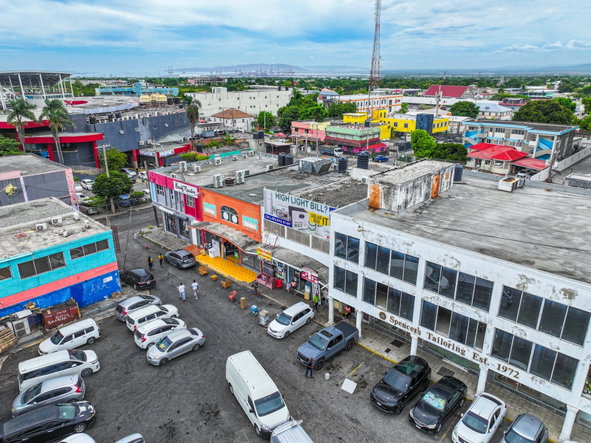 Fifth image of 15 Constant Spring Road in Kingston 10, St. Andrew, Jamaica - property is For Rent