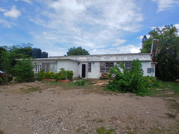 First image of 3a Haughton Ave in Kingston 10, St. Andrew, Jamaica - property is For Rent