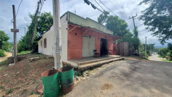 Third image of Commodore, Linstead in Linstead, St. Catherine, Jamaica - property is For Sale