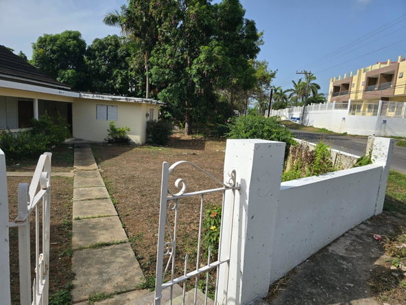 Fifth image of 2-lot 4 Red Hills (off Leaders av in Montego Bay, St. James, Jamaica - property is For Rent