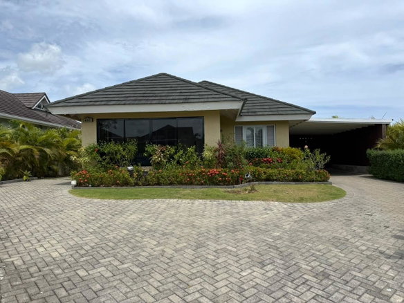 First image of 831 Sea Grape Ave., The Crest in St. Ann's Bay, St. Ann, Jamaica - property is For Rent