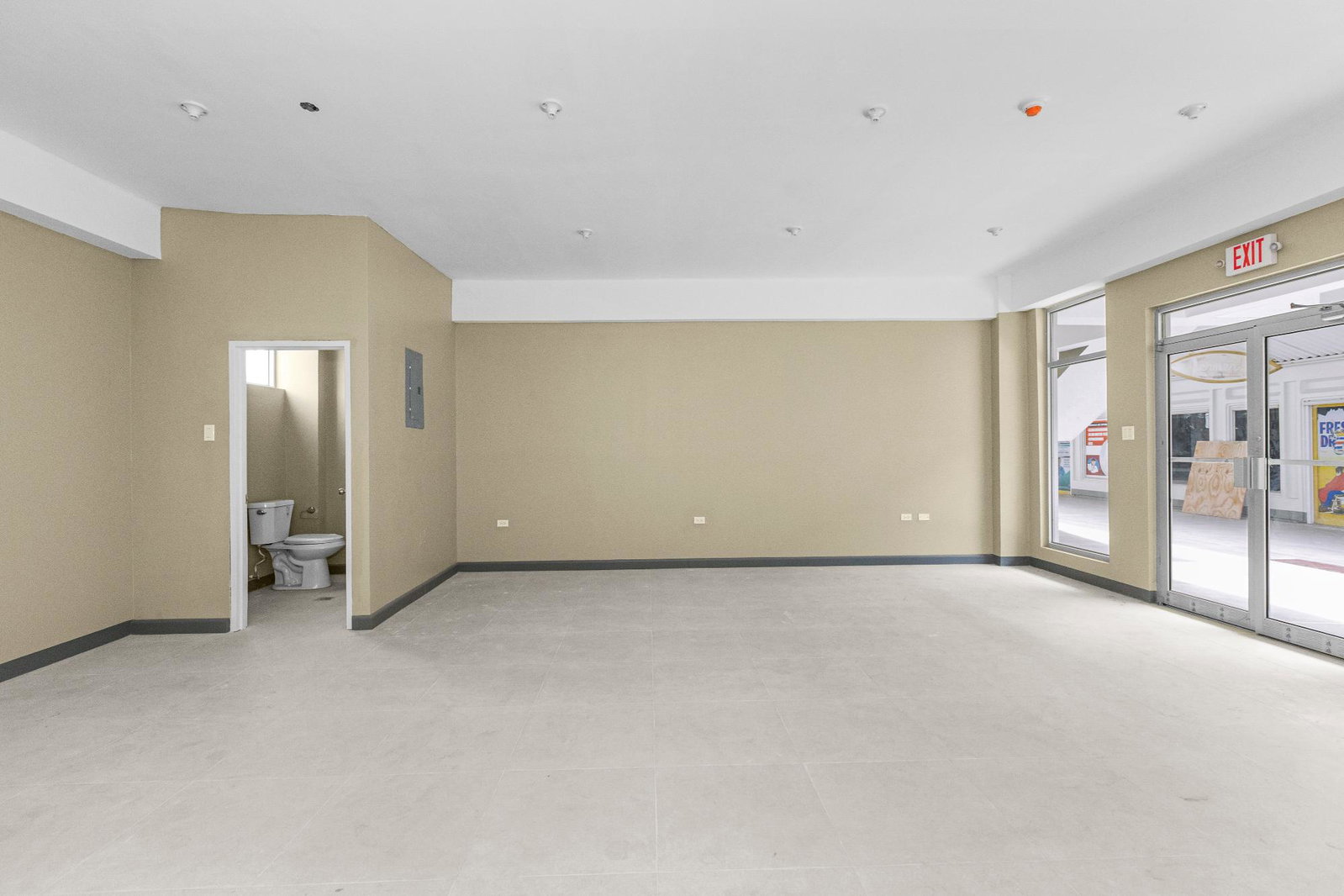 Sixth image of 1 & 2- Greater Portmore Shopping in Greater Portmore, St. Catherine, Jamaica - property is For Rent