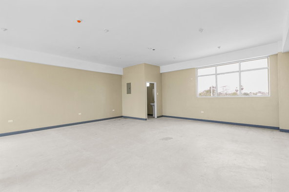 Eighth image of 1 & 2- Greater Portmore Shopping in Greater Portmore, St. Catherine, Jamaica - property is For Rent