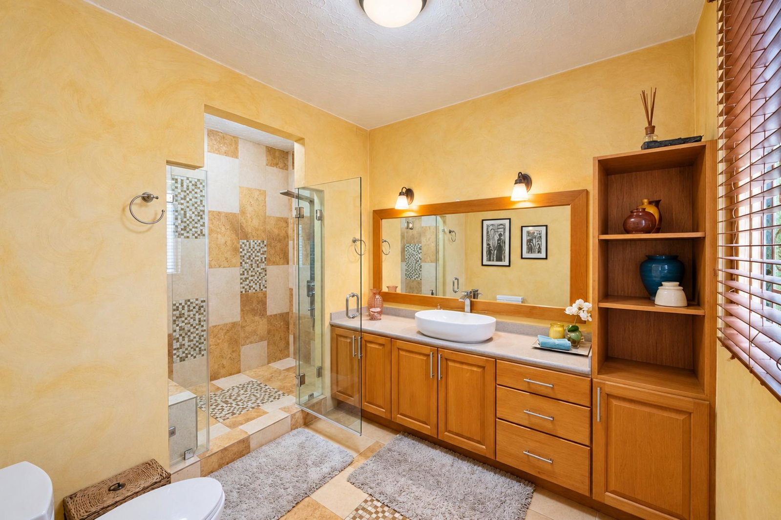 Nineteenth image of 16 Halart Drive in Kingston 6, St. Andrew, Jamaica - property is For Sale