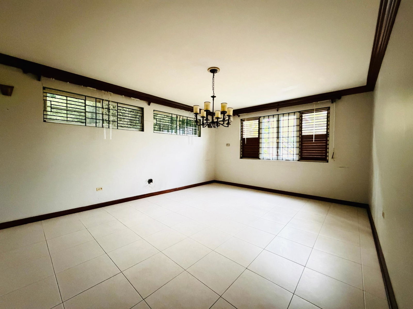 Twenty-First image of 12 1/2 Rutland Drive in Kingston 6, St. Andrew, Jamaica - property is For Rent