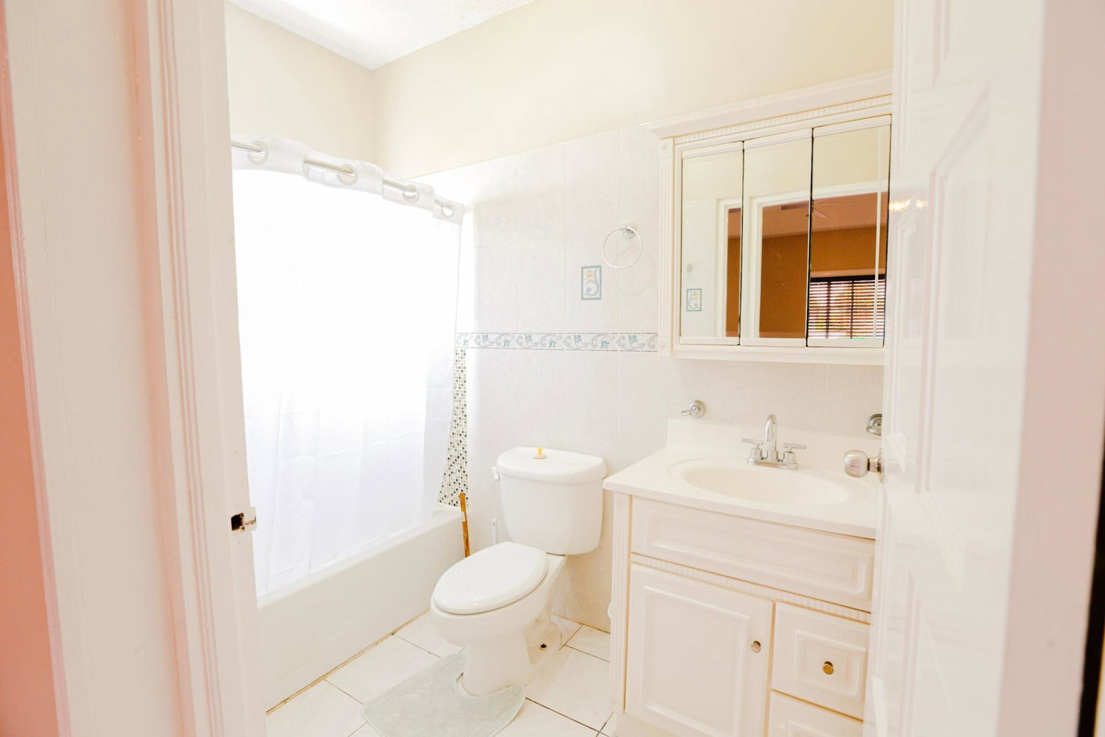 Eighteenth image of Apt B5-78 Lady Musgrave Road in Kingston 10, St. Andrew, Jamaica - property is For Rent