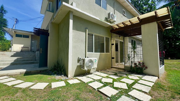 First image of 2-5 Hope View Avenue in Kingston 6, St. Andrew, Jamaica - property is For Rent