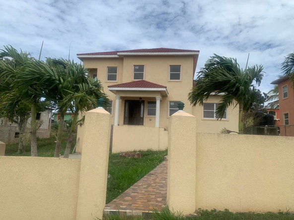 Second image of 4 Mount Prospect in MOUNT PROSPECT, Manchester, Jamaica - property is For Sale