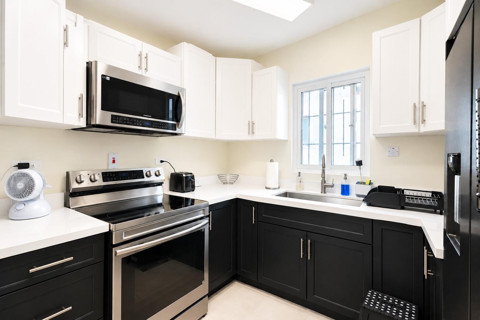 Third image of 11 Surbiton Manor Close in Kingston 10, St. Andrew, Jamaica - property is For Rent