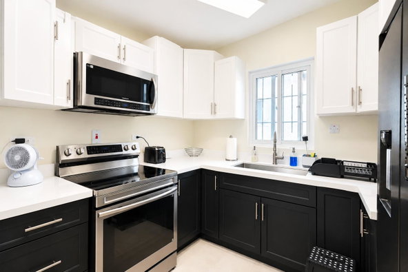 Third image of 11 Surbiton Manor Close in Kingston 10, St. Andrew, Jamaica - property is For Rent