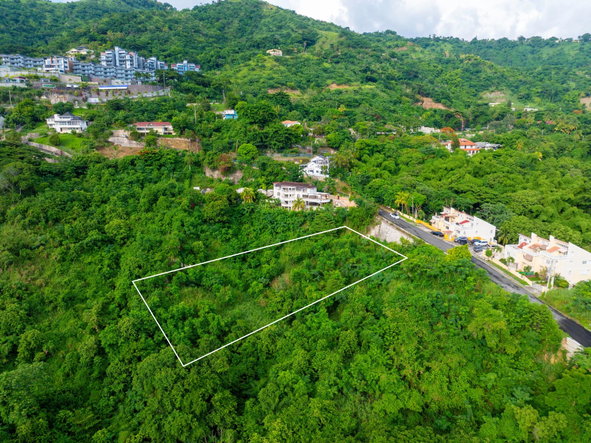 Fourth image of 2 Ridgeway Terrace in Kingston 6, St. Andrew, Jamaica - property is For Sale