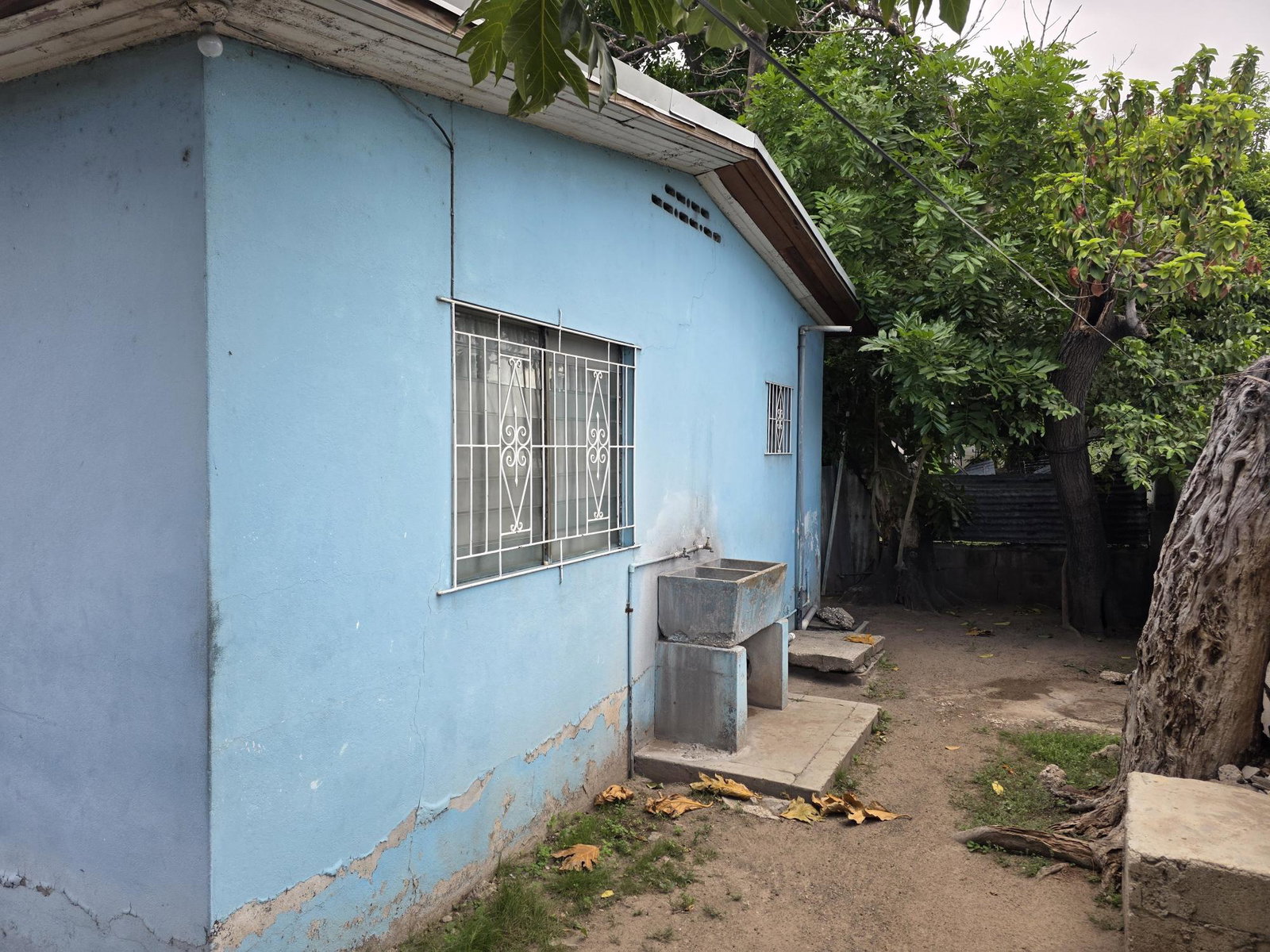 Tenth image of 32 Gilmore Drive, Kgn 20 in Kingston 20, St. Andrew, Jamaica - property is For Sale