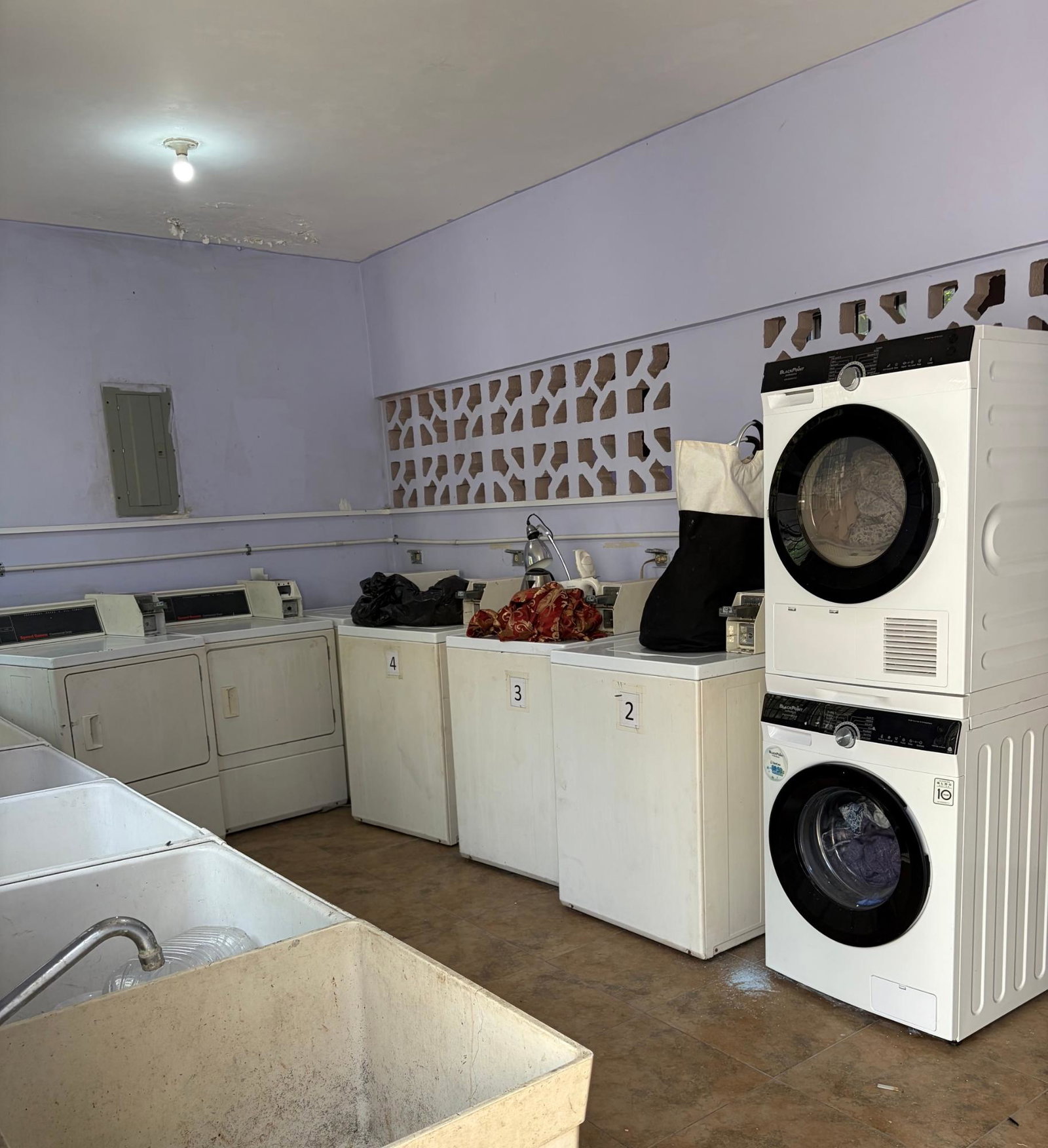 Seventeenth image of 16-7 Dukharan Ave, Kgn 10 in Kingston 10, St. Andrew, Jamaica - property is For Rent