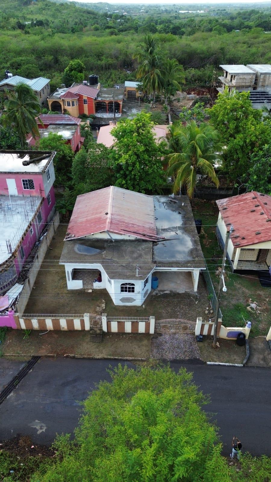 Third image of 37 Krone Aveue in Colbeck, St. Catherine, Jamaica - property is For Sale