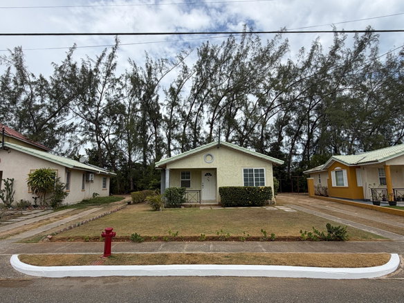 First image of 59 Collingswood Circle in Portmore Country Club, St. Catherine, Jamaica - property is For Rent