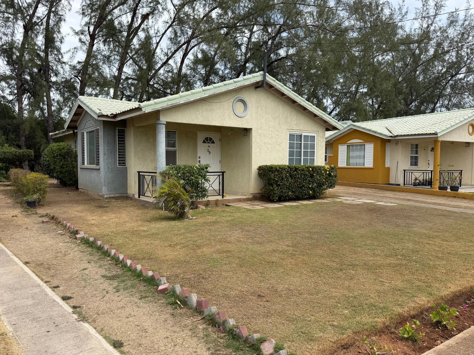 Fourth image of 59 Collingswood Circle in Portmore Country Club, St. Catherine, Jamaica - property is For Rent