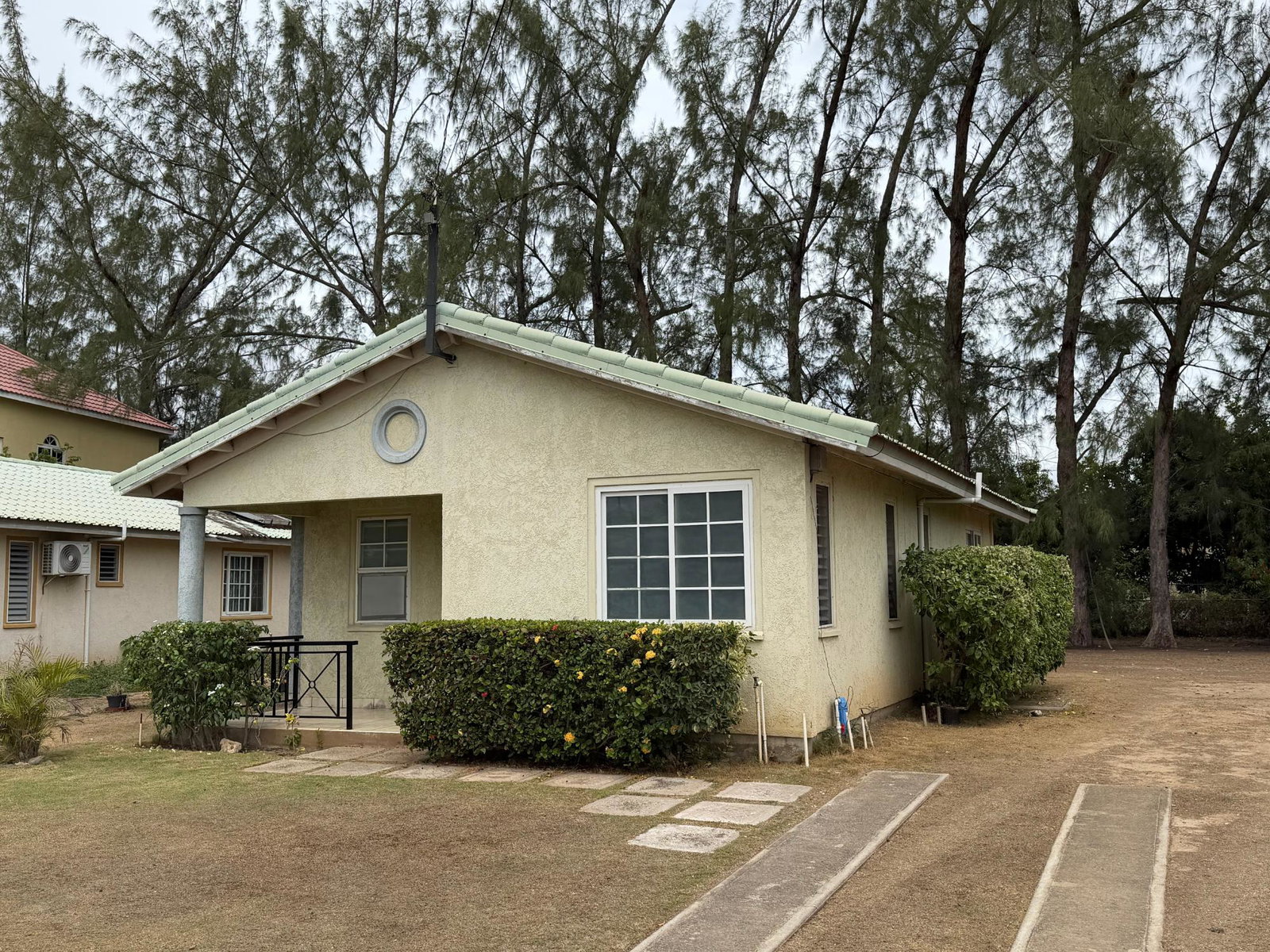 Fifth image of 59 Collingswood Circle in Portmore Country Club, St. Catherine, Jamaica - property is For Rent