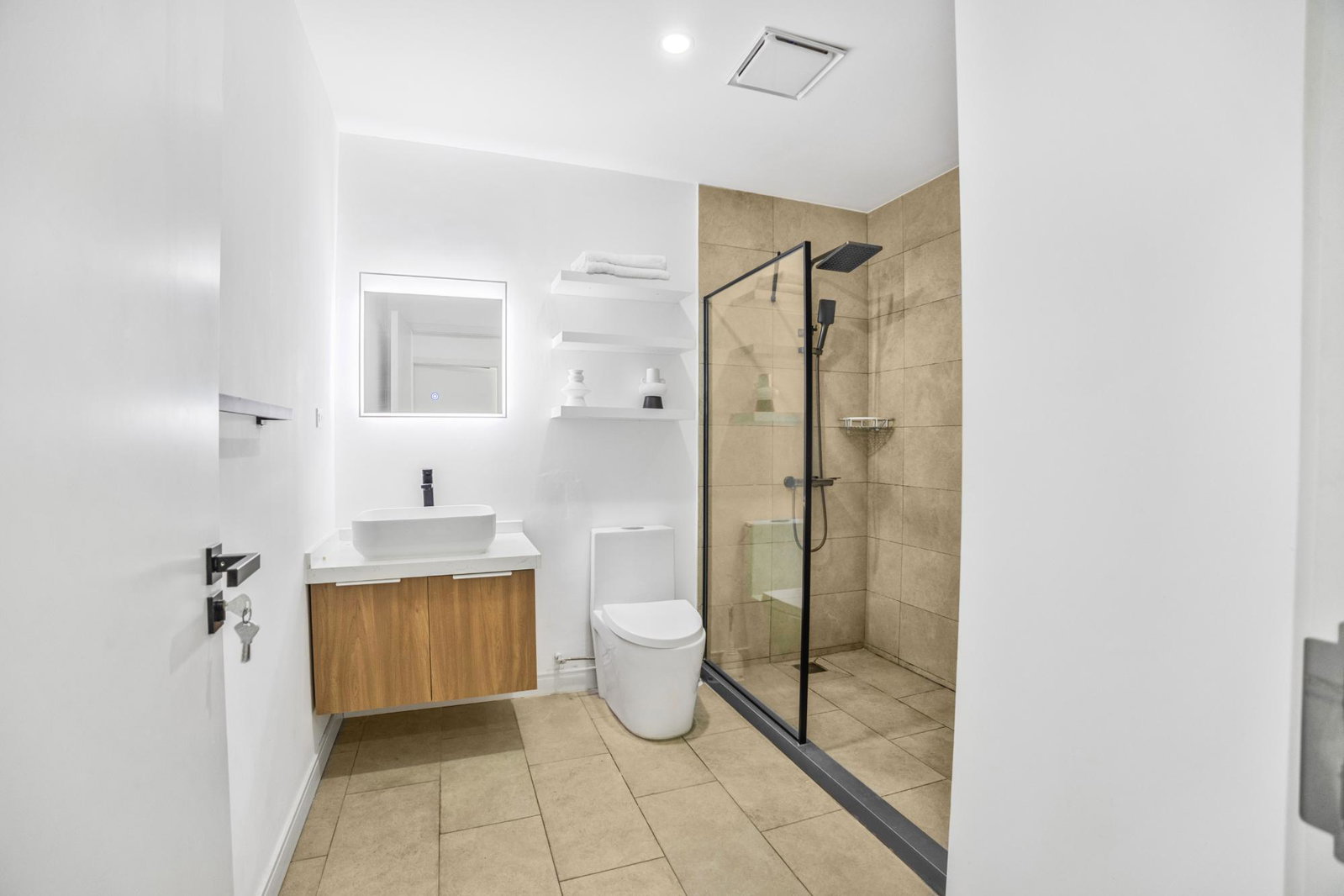 Fourteenth image of 101-3 Kings Drive in Kingston 6, St. Andrew, Jamaica - property is For Rent